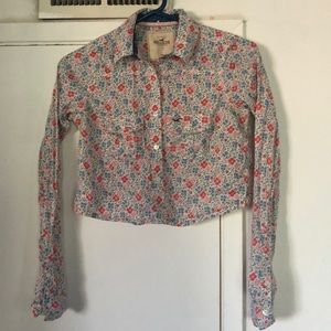 Crop long sleeve shirt